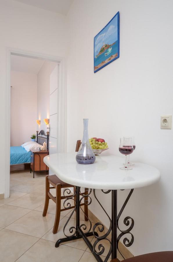 Gaitani apartments plaka naxos Mikri Vigla Bagian luar foto