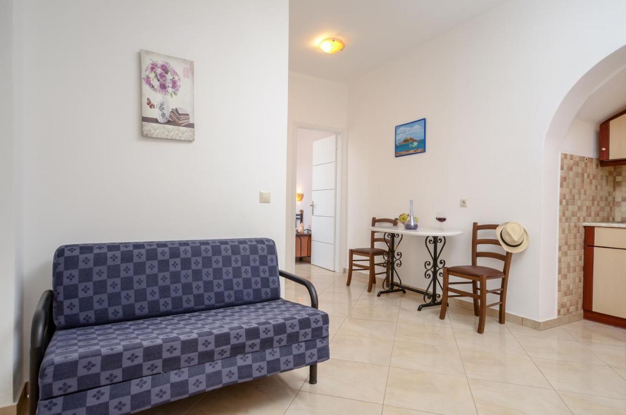 Gaitani apartments plaka naxos Mikri Vigla Bagian luar foto