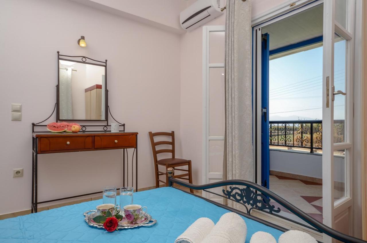 Gaitani apartments plaka naxos Mikri Vigla Bagian luar foto