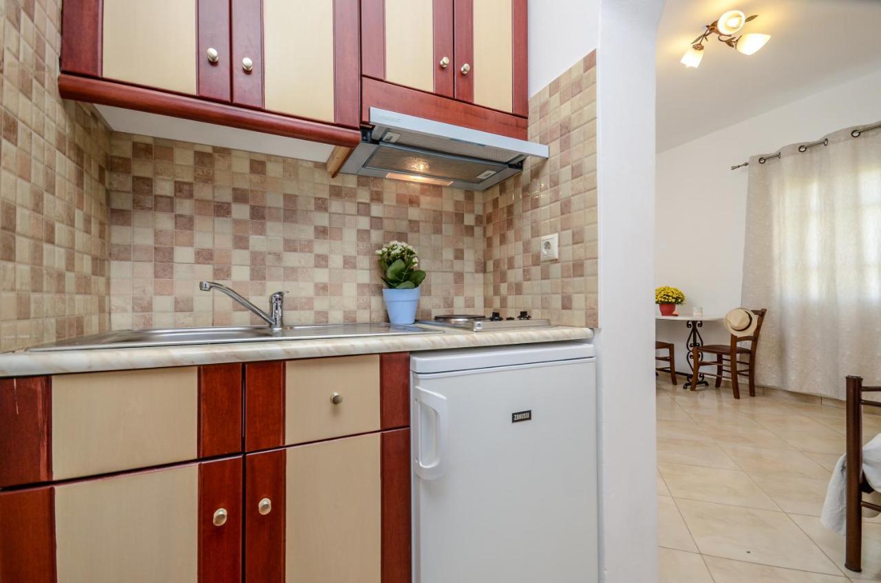 Gaitani apartments plaka naxos Mikri Vigla Bagian luar foto
